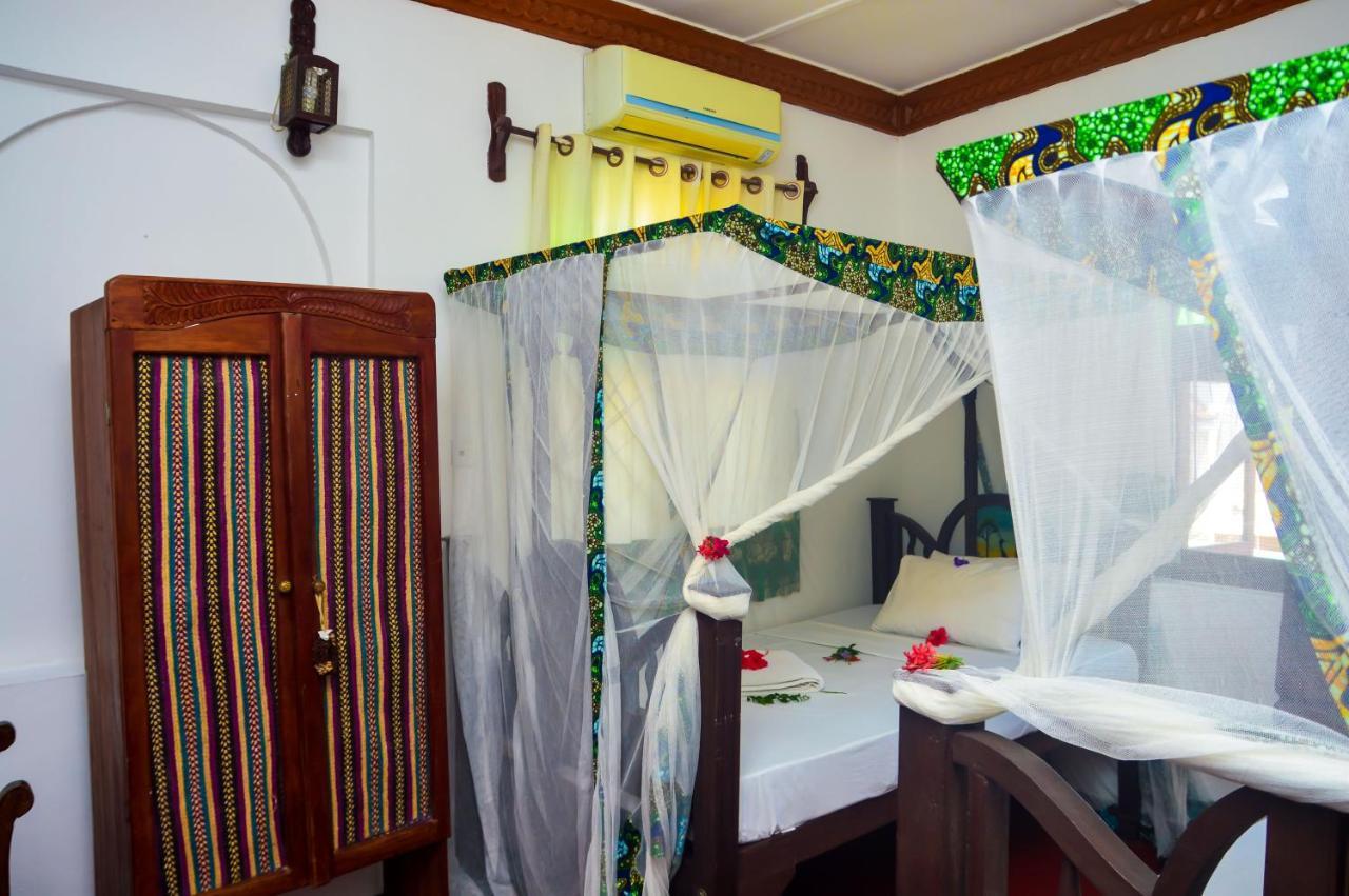 Hotel Asili Town House