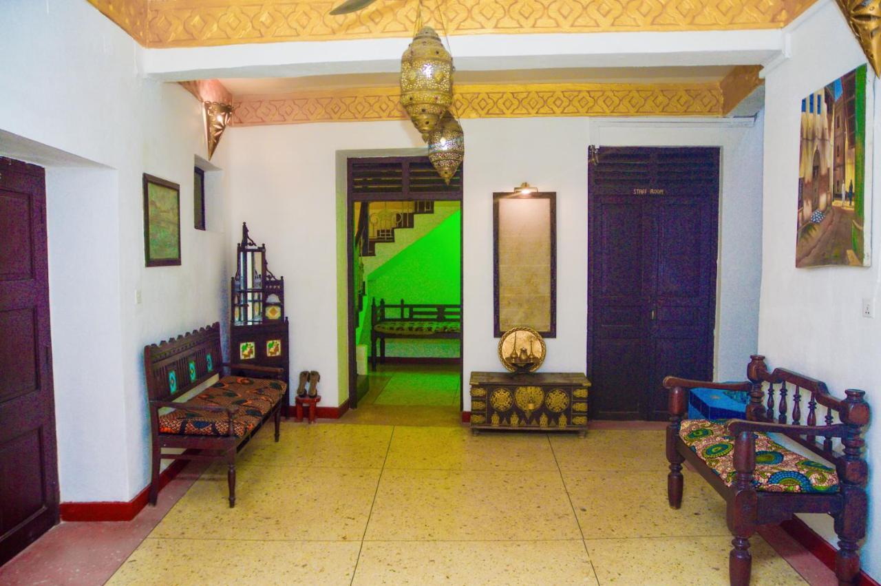 Asili Town House 2*
